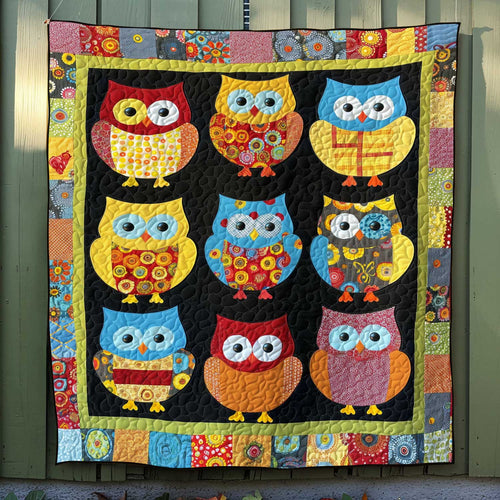 Cozy Coloful Owl Quilted Blanket