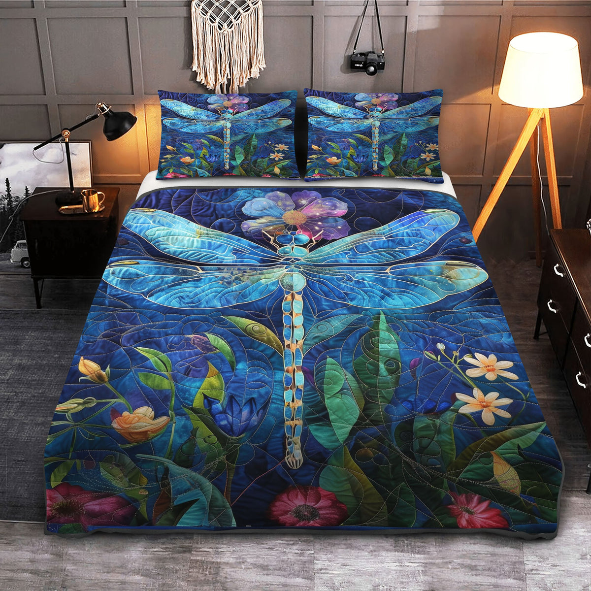 Blossom Breeze 3-Piece Quilted Bedding Set