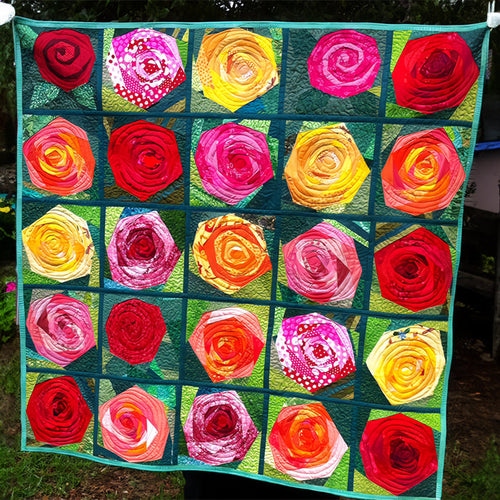 Blooming Roses Quilted Blanket