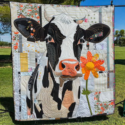 Daisy Dairy Dream Quilted Blanket