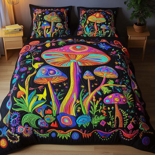 Dreamscape Glow 3-Piece Quilted Bedding Set