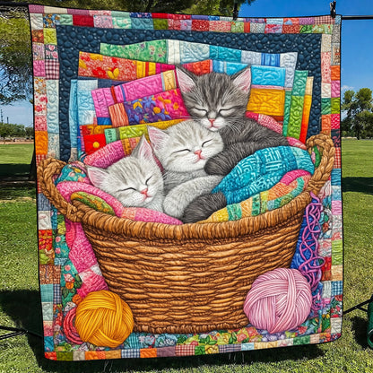 Dreamy Kitten Quilted Blanket