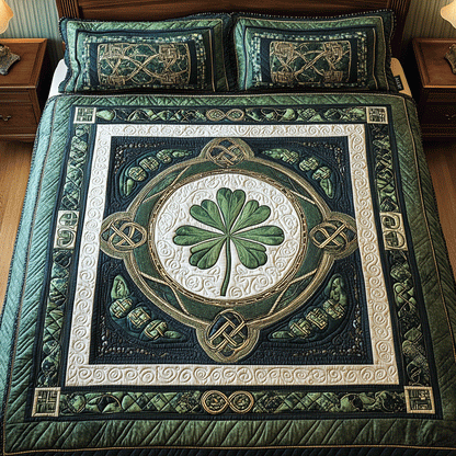 Lucky Clover Haven 3-Piece Quilted Bedding Set
