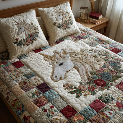Fairy Horse Bloom 3-Piece Quilted Bedding Set