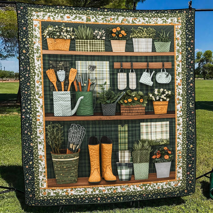 Gardener Essentials Quilted Blanket