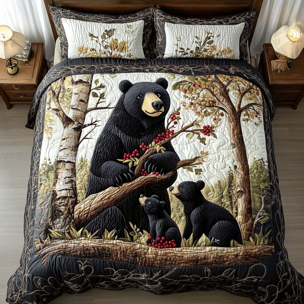 Gentle Bear 3-Piece Quilted Bedding Set