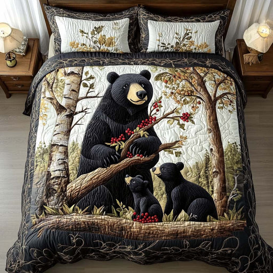 Gentle Bear 3-Piece Quilted Bedding Set