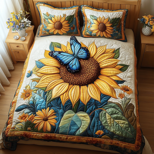 Golden Bloom 3-Piece Quilted Bedding Set