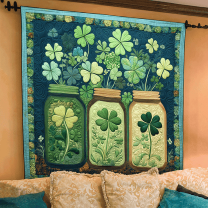 Green Clover Glow Quilted Blanket