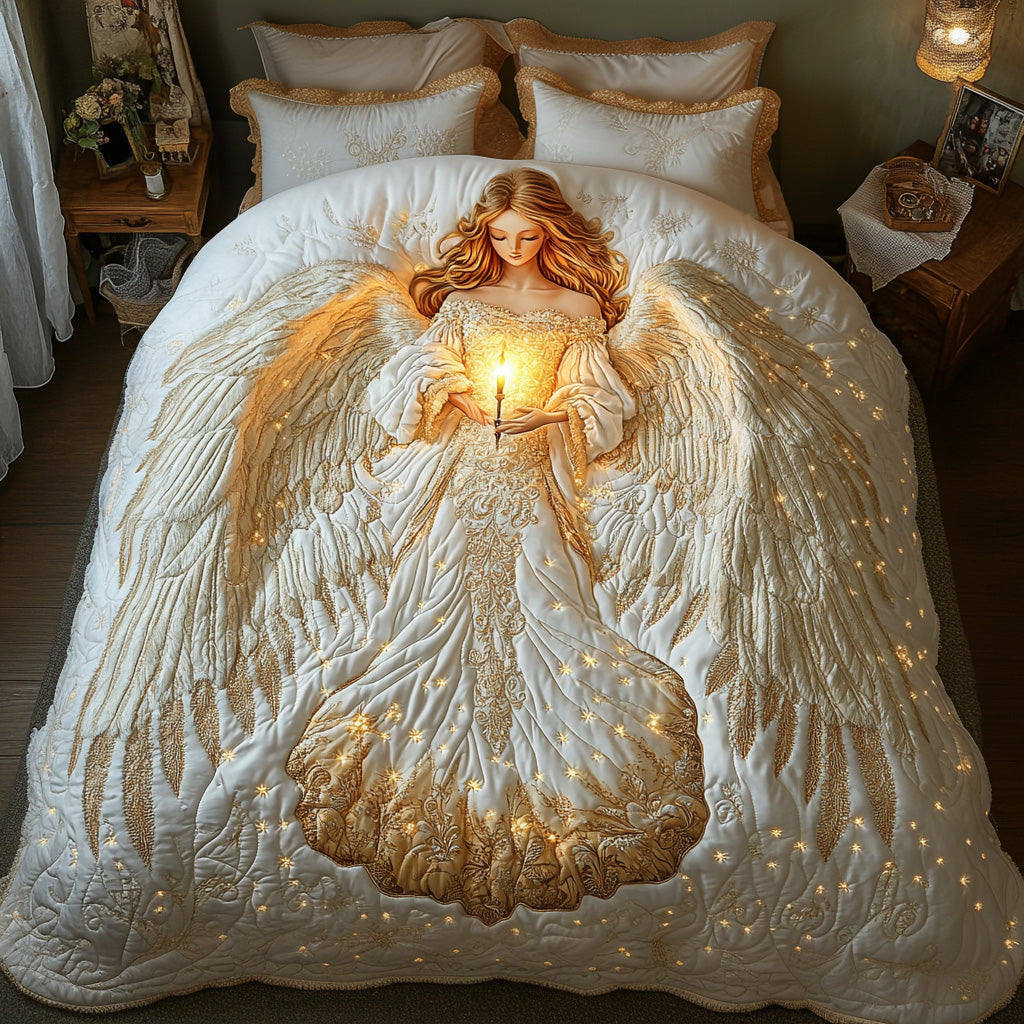 Heavenly Light 3-Piece Quilted Bedding Set