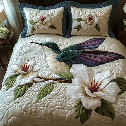 Hummingbird Bloom 3-Piece Quilted Bedding Set