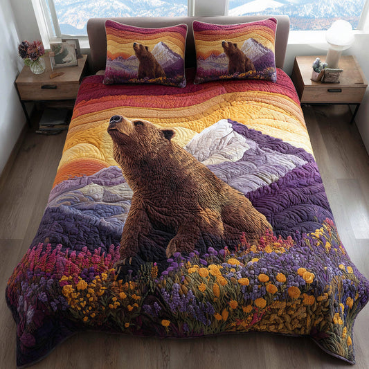 Iris Bear Howl 3-Piece Quilted Bedding Set