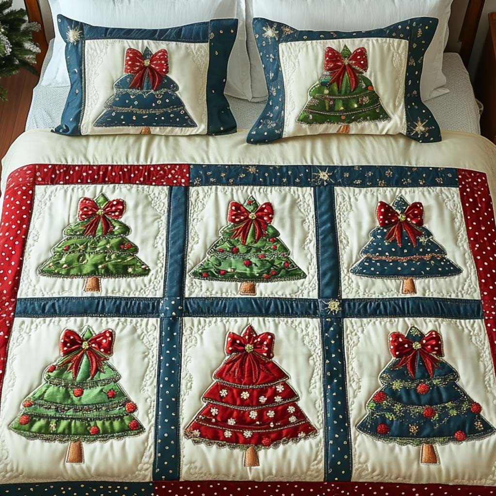 Joyful Pines 3-Piece Quilted Bedding Set