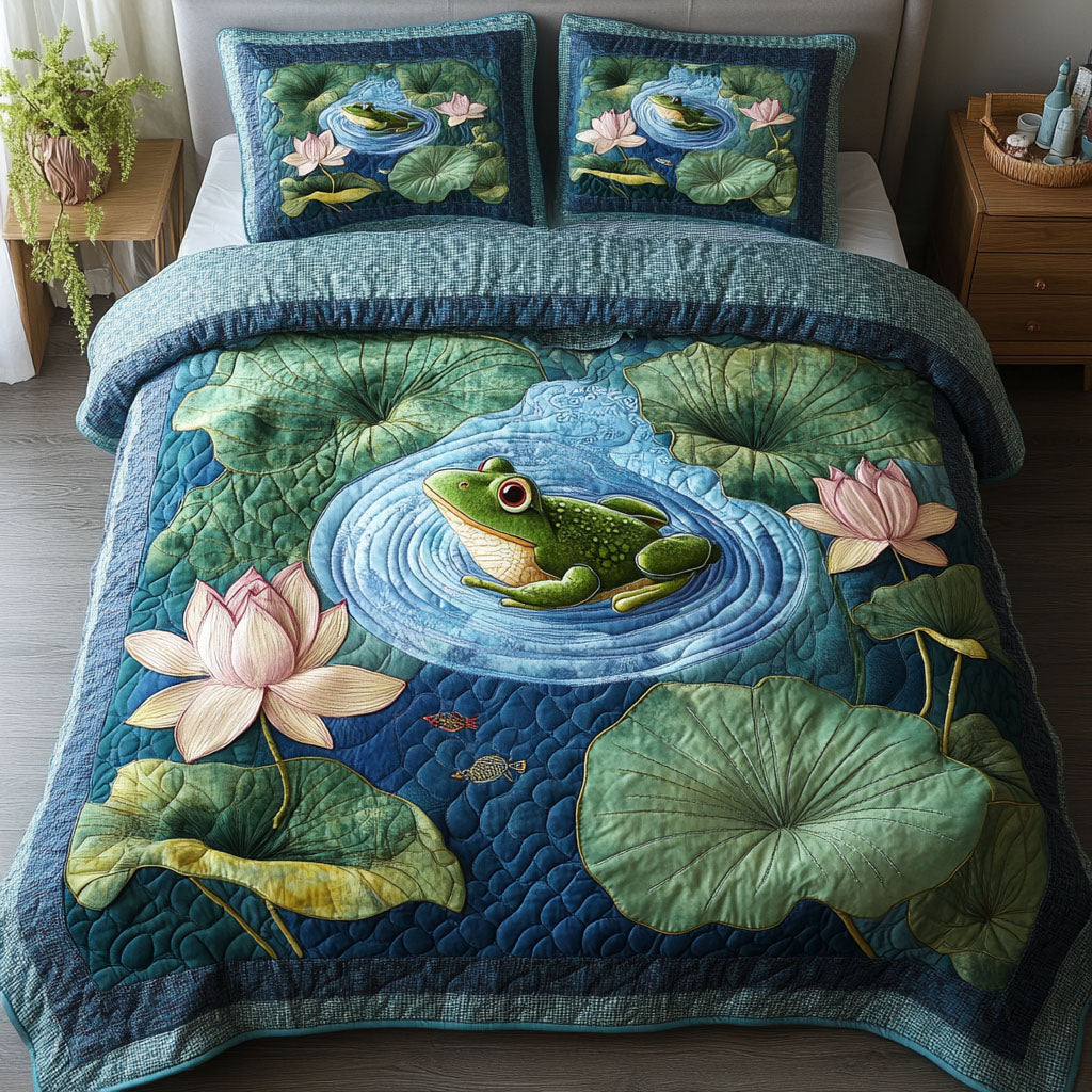 Lotus Pond Frog 3-Piece Quilted Bedding Set