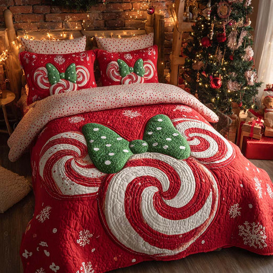 North Pole Present 3-Piece Quilted Bedding Set
