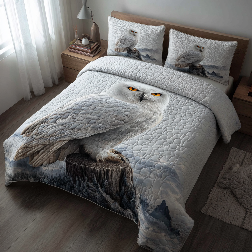 Owl Flight 3-Piece Quilted Bedding Set