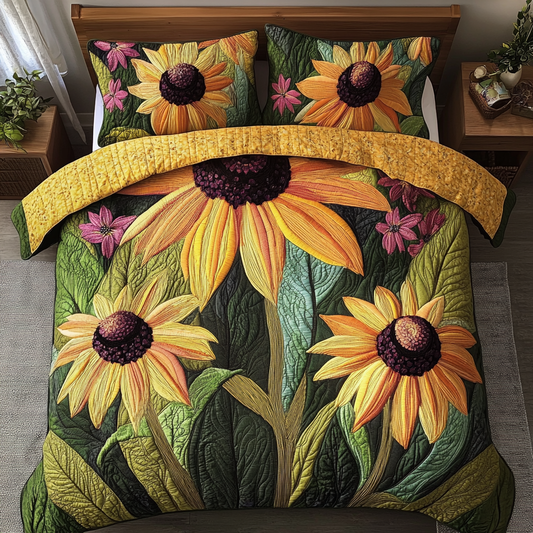 Petal Glow 3-Piece Quilted Bedding Set