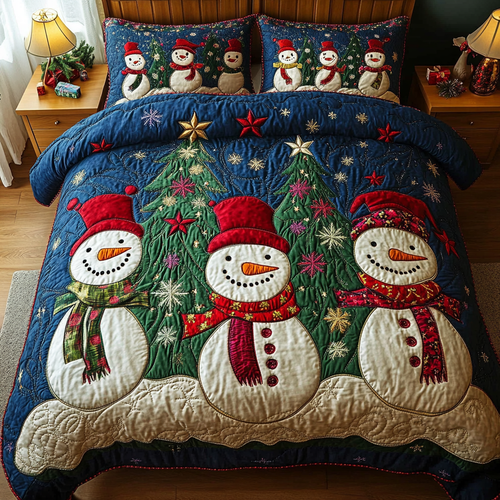 Snowy Smiles 3-Piece Quilted Bedding Set