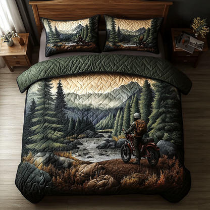 Trail Adventure 3-Piece Quilted Bedding Set