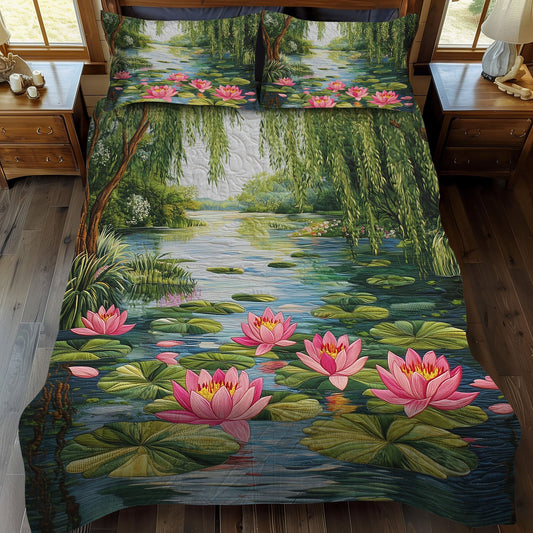 Water Blossom 3-Piece Quilted Bedding Set