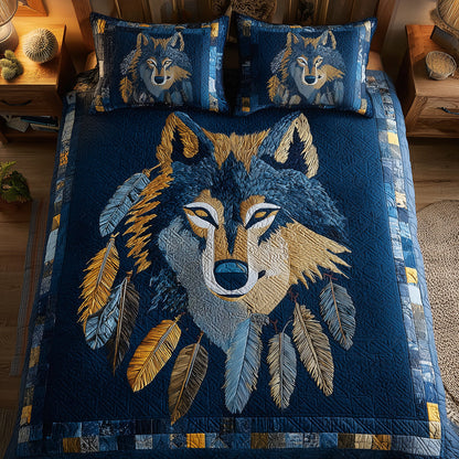 Wolf Watcher 3-Piece Quilted Bedding Set